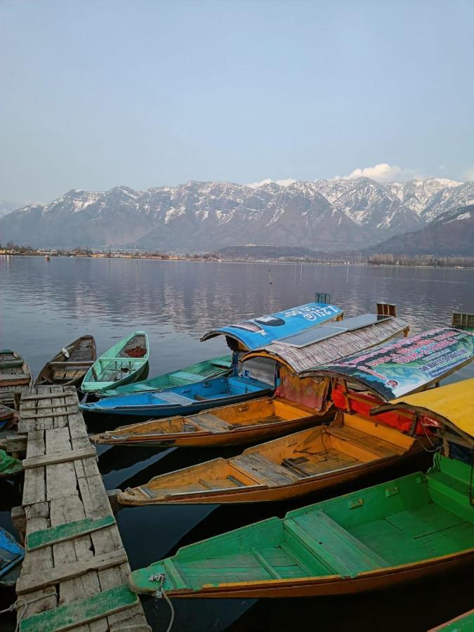 Island Homestay Srīnagar Kültér fotó