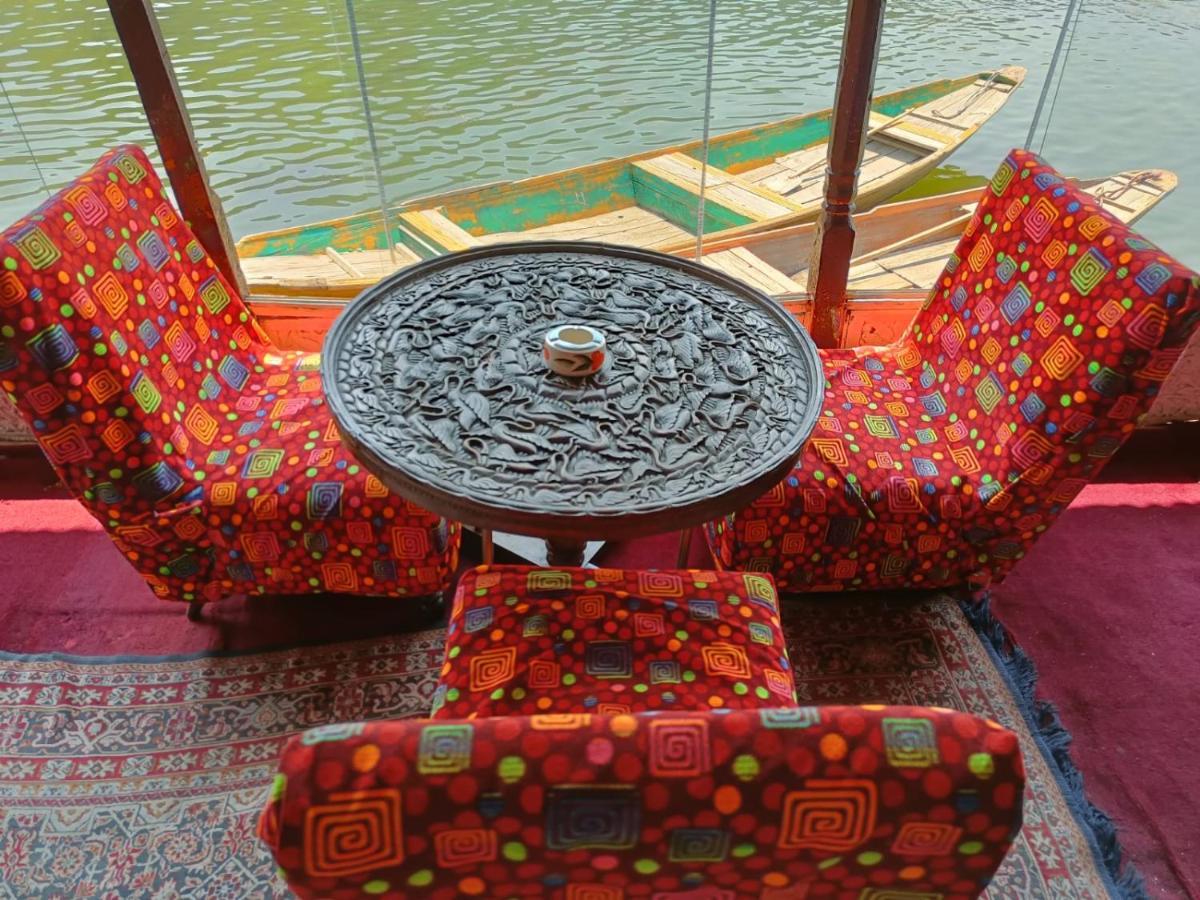 Island Homestay Srīnagar Kültér fotó