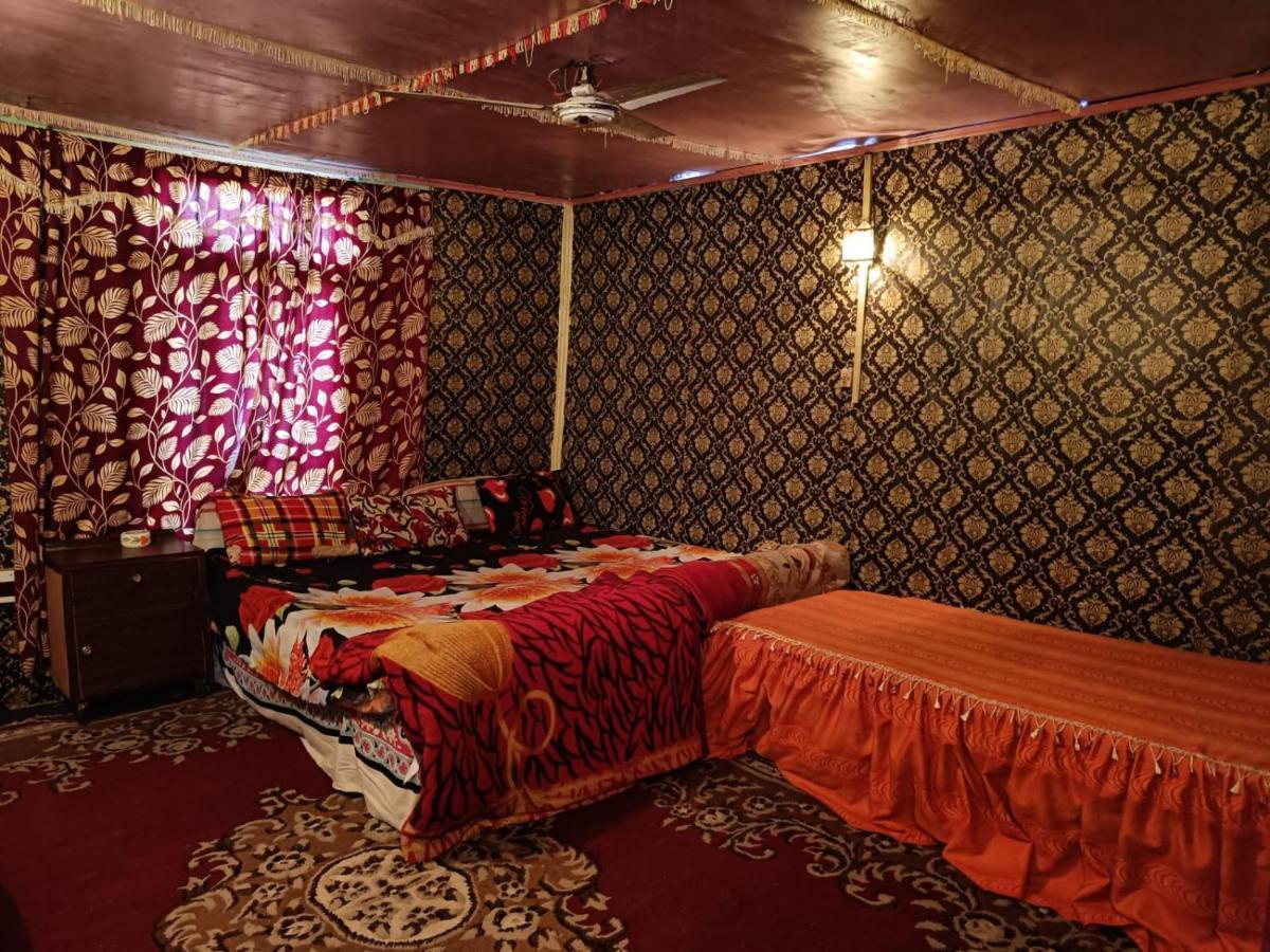 Island Homestay Srīnagar Kültér fotó